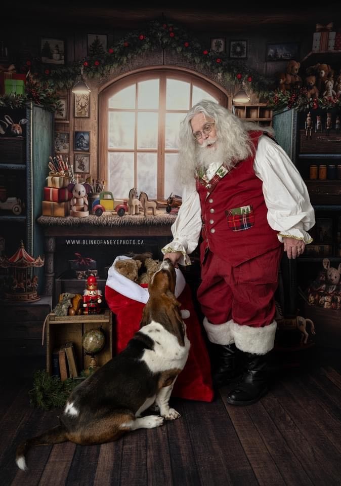 Santa Glen with dog